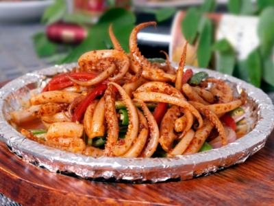 脂肪含量極低的美味——醬爆魷魚(yú)！